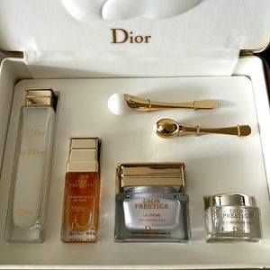 Dior Prestige Revitalizing and Perfecting Discovery Ritual Set Limited Edition